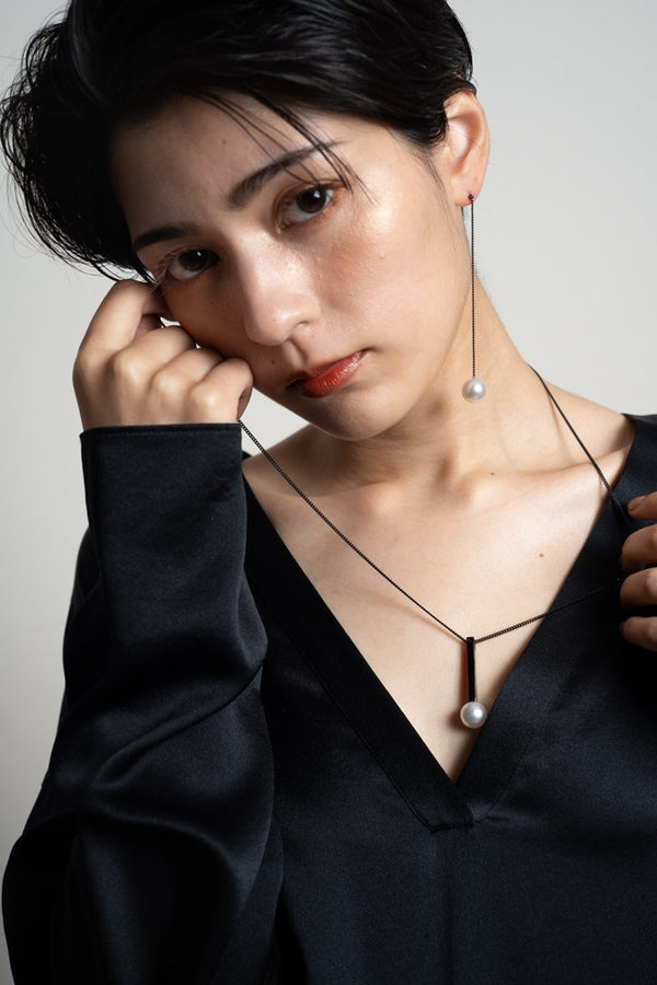 【NOIR/Rectangle】 Noir Rectangle Pendant, South Sea White Pearl 11mmUP Silver (Black Rhodium )(marlena-52-9046)