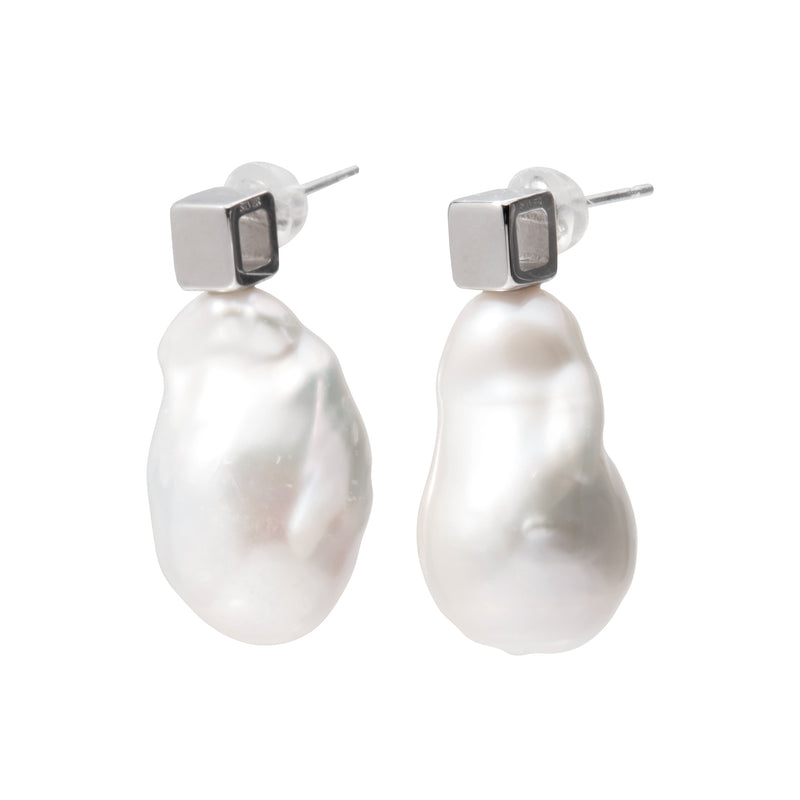Freshwater Pearl 12mmUP  Carre Pierce  Baroque Pearl Carre Earring (Pair)  Silver/K18WG (marlena-53-5836)